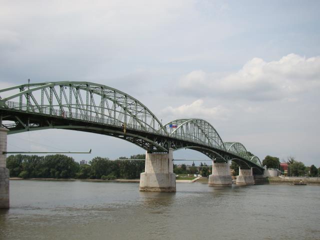 02.JPG