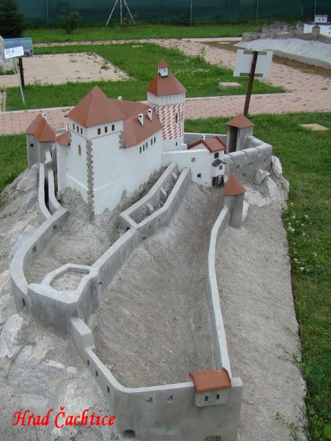 03.jpg