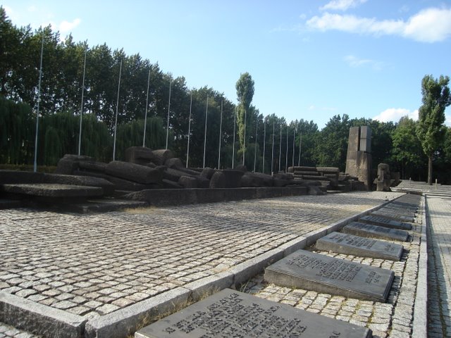 Brezinka-pamatnik