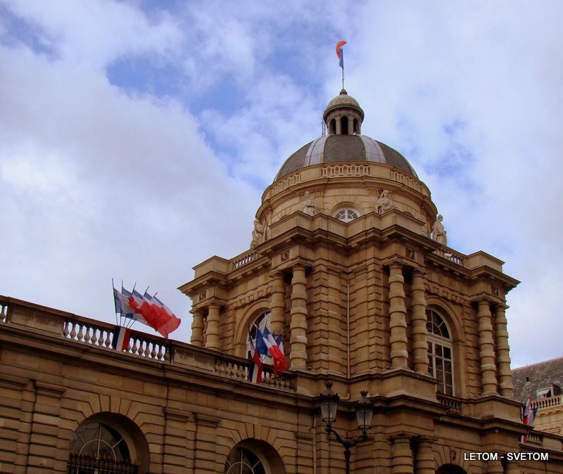 Paríž-000