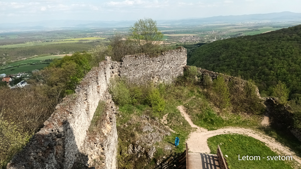 Topolčianský hrad-08